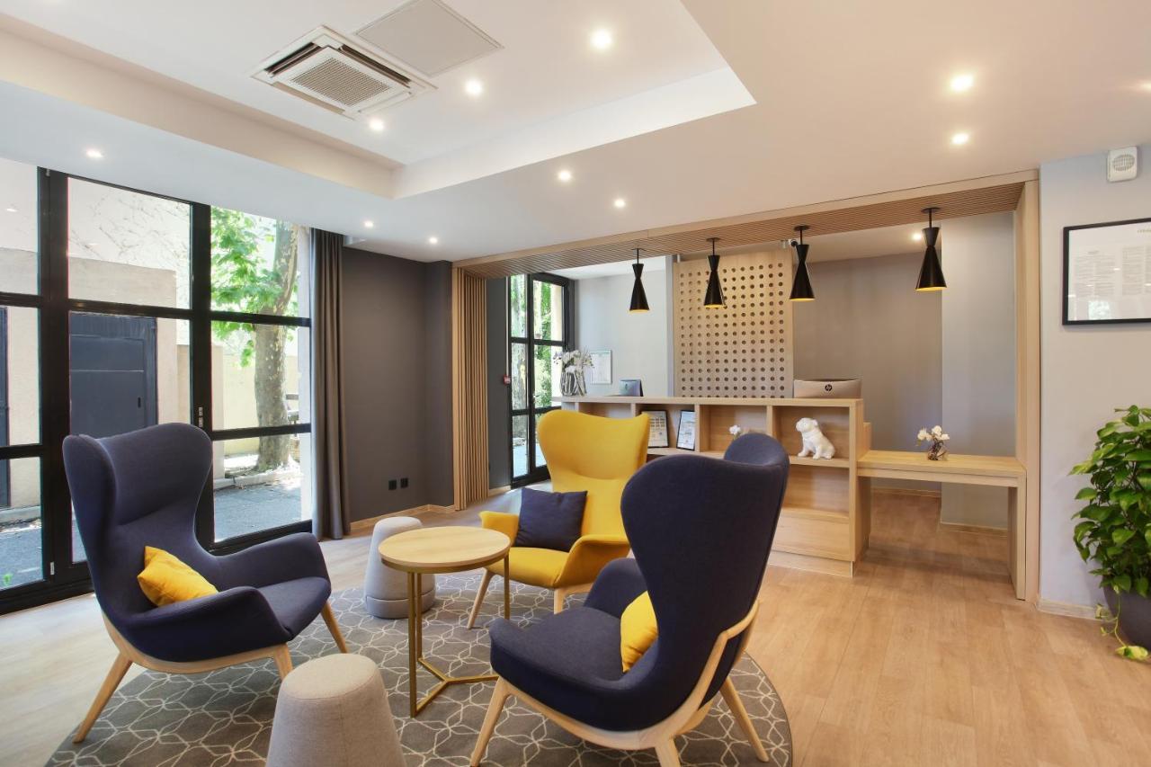Appart Hotel Odalys City Aix En Provence Les Floridianes Aix-en-Provence Bagian luar foto