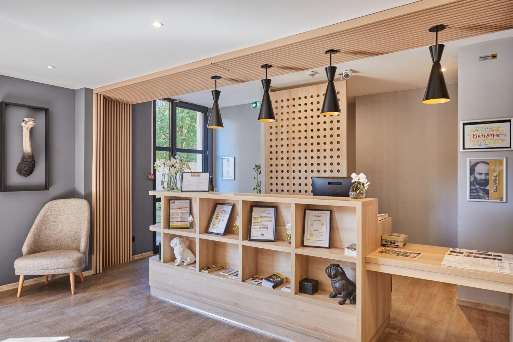 Appart Hotel Odalys City Aix En Provence Les Floridianes Aix-en-Provence Bagian luar foto