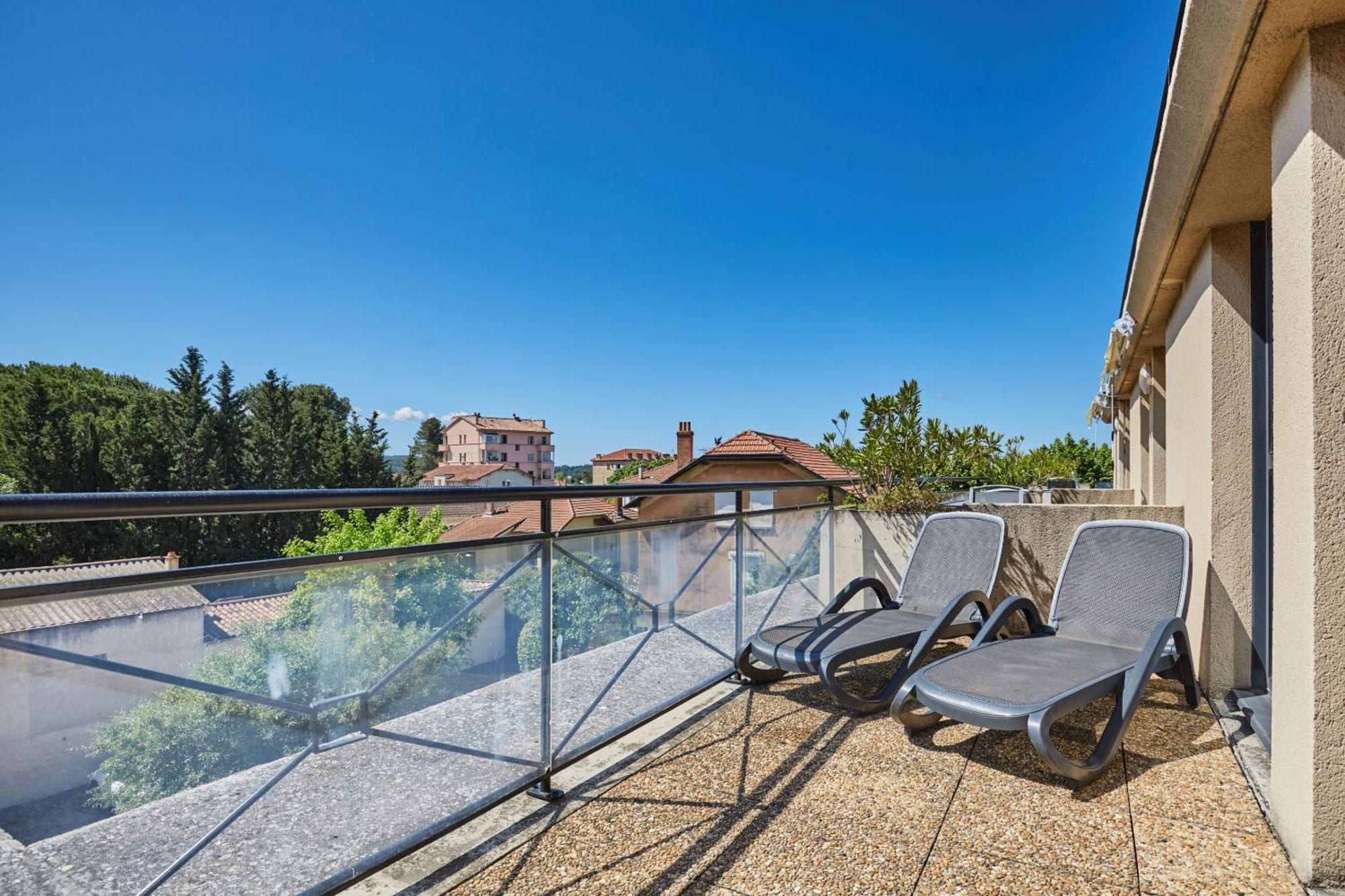 Appart Hotel Odalys City Aix En Provence Les Floridianes Aix-en-Provence Bagian luar foto
