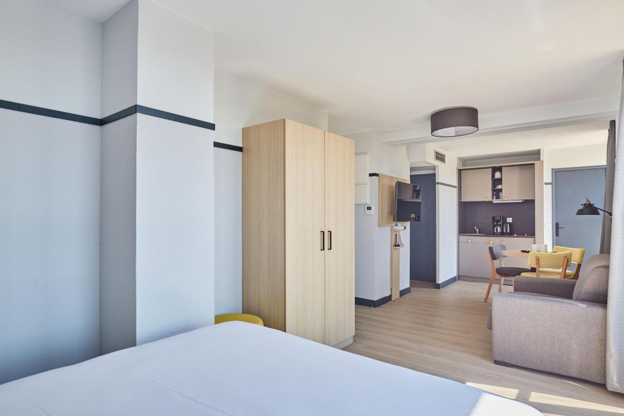 Appart Hotel Odalys City Aix En Provence Les Floridianes Aix-en-Provence Bagian luar foto