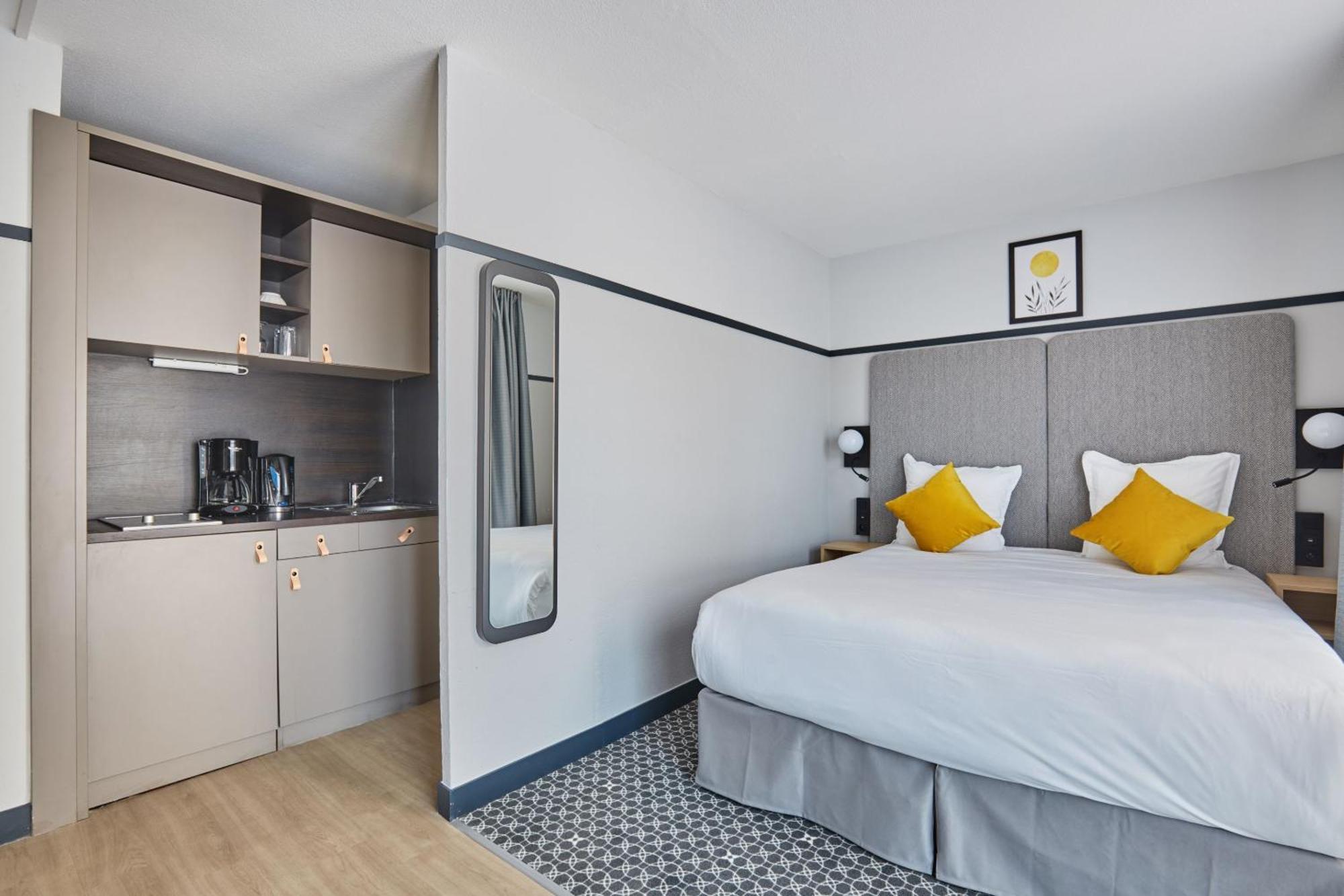 Appart Hotel Odalys City Aix En Provence Les Floridianes Aix-en-Provence Bagian luar foto