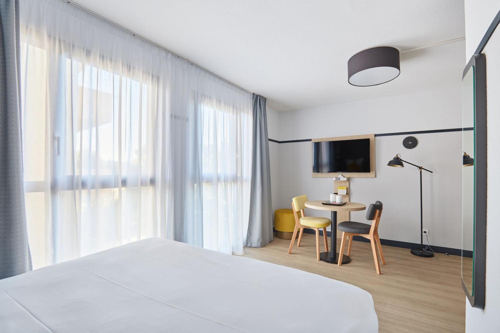 Appart Hotel Odalys City Aix En Provence Les Floridianes Aix-en-Provence Bagian luar foto